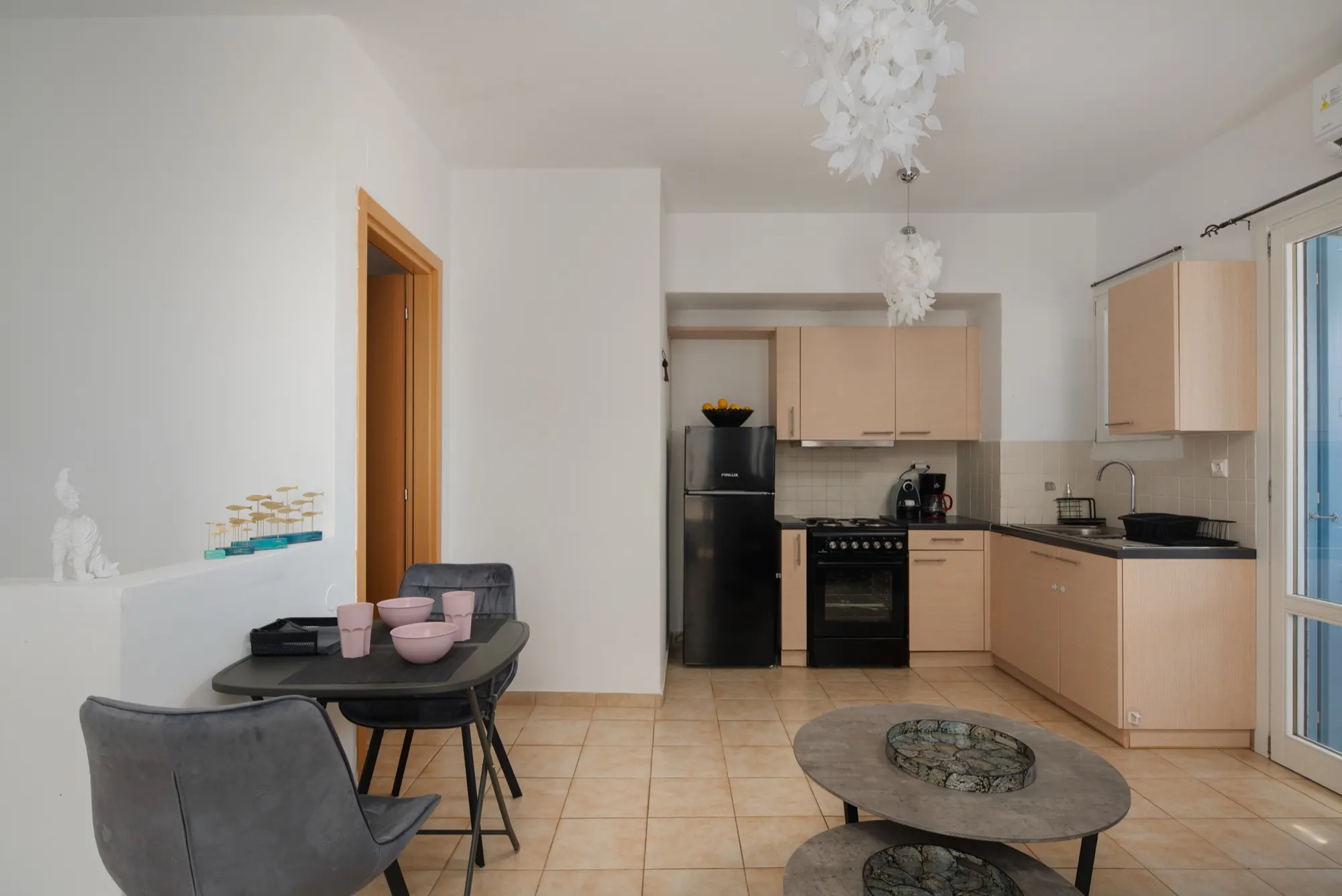 Fully equipped kitchen, Fonte Apartments Sea View House, Serifos